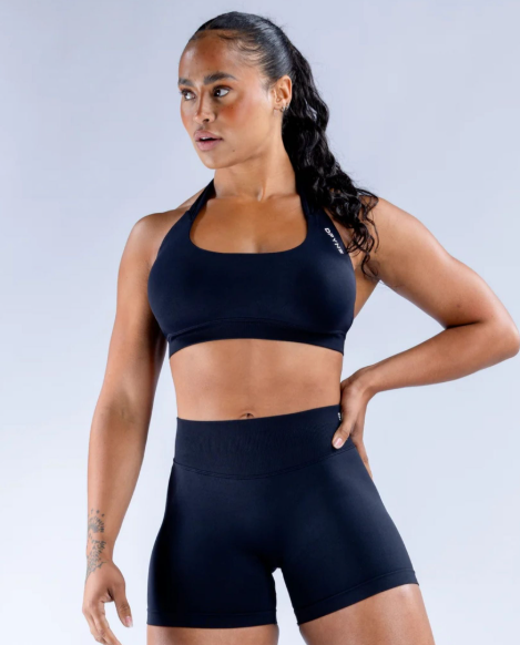 DFYNE sports bra, mis teeb mu t&ouml;&ouml;p&auml;eva lihtsamaks ja mu naised enesekindlamaks